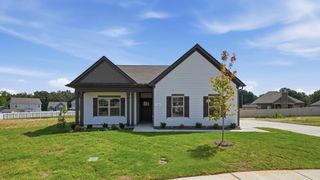 New construction Single-Family house 32 Brookside Ct, Tullahoma, TN 37388 - image