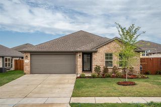 New construction Single-Family house 1406 Quail Creek Dr, Cleburne, TX 76033 plan Essex - image
