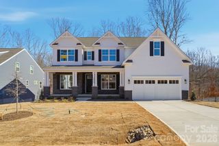 New construction Single-Family house 5055 Mclaughlin Lp, Waxhaw, NC 28173 plan Charleston - image