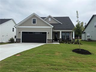 New construction Single-Family house 607 Autumn Mill Dr, Seneca, SC 29678 plan Bennett - image