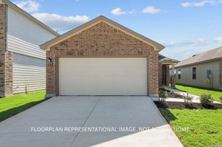 New construction Single-Family house 1545 Gentle Vw, New Braunfels, TX 78130 plan Primrose - 30' Smart Series - image