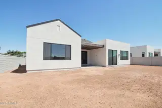 New construction Single-Family house 2311 E Aquarius Pl, Chandler, AZ 85249 plan Plan 6002 Elevation T - image