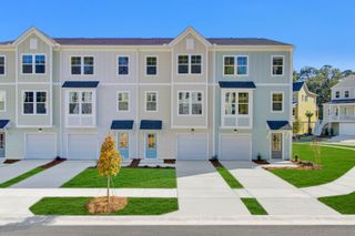 New construction Townhouse house 477 Caledon Ct, Johns Island, SC 29455 plan Balfour - image
