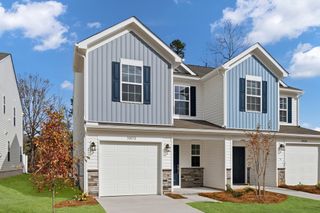 New construction Multi-Family house 10032 Greystar Ln, Charlotte, NC 28213 plan Chestnut - image