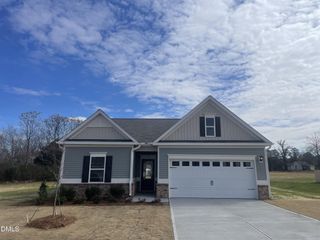 New construction Single-Family house 140 E American Marigold Dr, Benson, NC 27504 - image