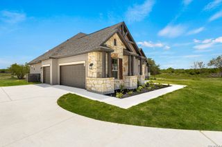 New construction Single-Family house 649 Legend Park, Castroville, TX 78009 plan 3245 - image