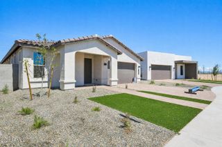 New construction Single-Family house 7938 W Griswold Rd, Peoria, AZ 85345 plan 4014 Elevation A - image