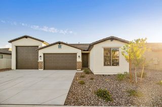 New construction Single-Family house Phoenix, AZ 85339 plan 2300 - image