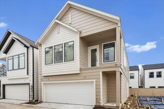 New construction Single-Family house 752 Curtin St, Houston, TX 77018 - image
