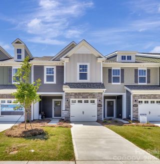New construction Townhouse house 1111 Overbrook Pl, Wingate, NC 28174 - image