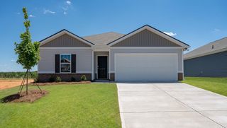 New construction Single-Family house 102 Elgin Dr, Laurens, SC 29360 plan Freeport - image
