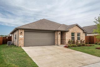 New construction Single-Family house 1406 Quail Creek Dr, Cleburne, TX 76033 plan Essex - image