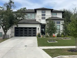 New construction Single-Family house 739 Alta Cir, New Braunfels, TX 78132 plan 2408S - image