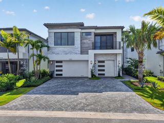 New construction Single-Family house 21054 Violet Fields Wy, Boca Raton, FL 33434 - image