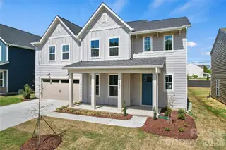 New construction Single-Family house 13915 Penbury Ln, Charlotte, NC 28278 - image