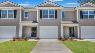 New construction Single-Family house 112 Coneflower Rd, Bloomingdale, GA 31302 plan Pearson TH - image