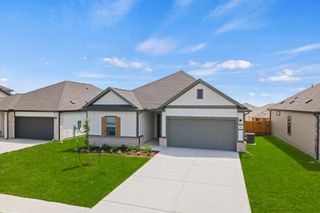 New construction Single-Family house 148 Wind Hl, Jarrell, TX 76537 plan Young - image