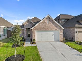 New construction  house 306 Violet Crown Ln, New Caney, TX 77357 plan Muenster - image