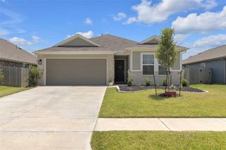 New construction Single-Family house 1207 Cavalry Junction Dr, Alvin, TX 77511 plan Dawson - image