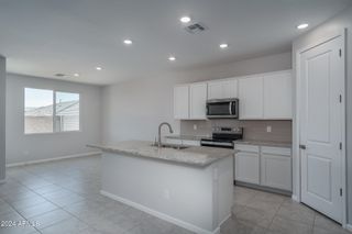 New construction Single-Family house 24519 W Hilton Avenue, Buckeye, AZ 85326 Plan 6- photo