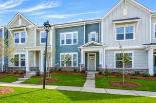 New construction Townhouse house 10114 Mamillion Dr, Huntersville, NC 28078 plan The Parklane - image