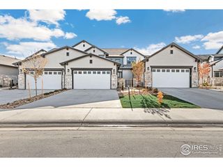 New construction Townhouse house 4312 Ardglass Ln, Timnath, CO 80547 - photo