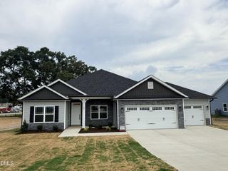 New construction Single-Family house 108 Brighton St, La Grange, NC 28551 plan Plan 2100 - image