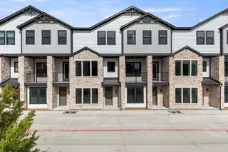 New construction Townhouse house 1012 Comfort Dr, Plano, TX 75075 plan Davis - image