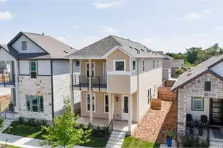 New construction Single-Family house 729 N Academy Ave, New Braunfels, TX 78130 - image