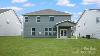 New construction Single-Family house 7109 Butternut Oak Ter, Huntersville, NC 28078 plan Summit - image