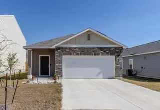New construction Single-Family house 104 Enforcer Loop, Jarrell, TX 76537 - image