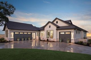 New construction Single-Family house 121 La Ventana Dr, Liberty Hill, TX 78642 plan Riviera - image