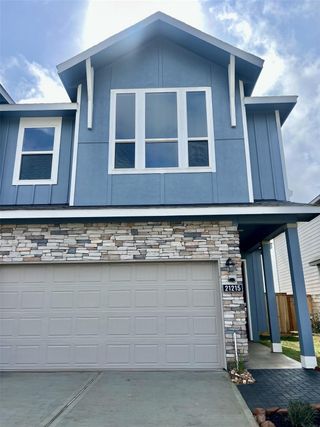 New construction Townhouse house 12514 Alligator Lake Ct, Cypress, TX 77433 - image