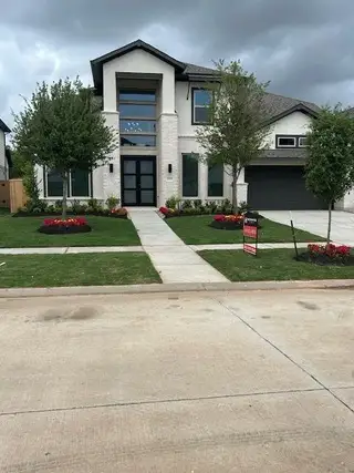 New construction Single-Family house 4519 Heather Xing, Fulshear, TX 77441 plan Fulbrook 60': Langford - image