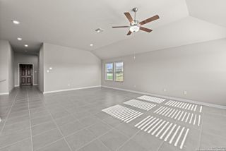 New construction Single-Family house 113 Pendleton Cove, Floresville, TX 78114 Kingsley- photo