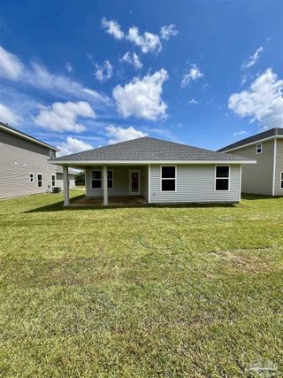 New construction Single-Family house 450 Well Line Rd, Cantonment, FL 32533 plan 1425 - image