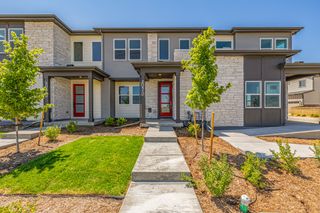 New construction Single-Family house 20510 E 58th Ave, Aurora, CO 80019 plan 2610 - image