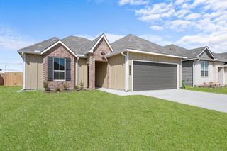 New construction Single-Family house 402 Harvest Lake Dr, Snook, TX 77878 plan The 1651 - image