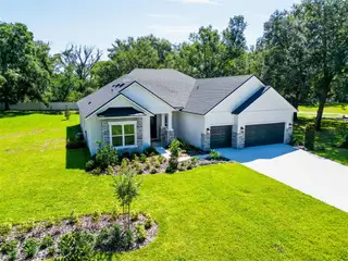 New construction Single-Family house 18405 Purple Creek Ln, Unit Lot 5, Lutz, FL 33549 - image