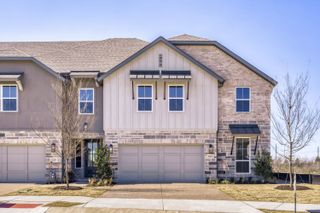 New construction  house 624 Damsel June St, Lewisville, TX 75056 plan TH Building 13 Unit 3 W - image