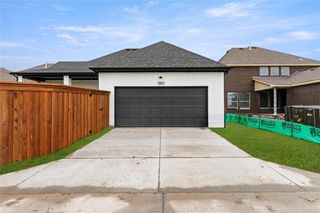 New construction Single-Family house 9813 Dahlia Blvd, Mesquite, TX 75126 plan Brenner - image