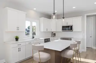 New construction Land house 139 Sandywood Cir, Grand Island, NY 14072 plan The Hawthorne - image