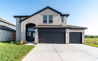 New construction Single-Family house 626 Escondido Dr, Dayton, TX 77535 plan Lavaca - image