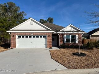 New construction Single-Family house 1201 Liset Ct Se, Bolivia, NC 28422 plan 1634 - image