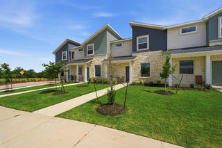 New construction Townhouse house 500 Municipal Dr, Unit 402, Leander, TX 78641 - image