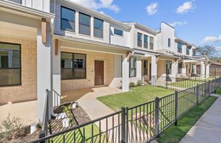New construction Townhouse house 1280 E Main St, Unit 602, Round Rock, TX 78664 plan Easton - image