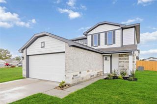 New construction Single-Family house 819 Clear Valley Ln, Dayton, TX 77535 plan Vail - image