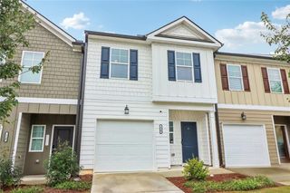 New construction Townhouse house 116 Buckingham Ln, Hoschton, GA 30548 - image