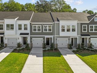 New construction Single-Family house 266 Elyse Overlook Lp, Sanford, NC 27332 plan Foxglove - image