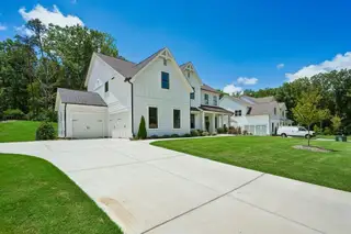 New construction Single-Family house 4615 Greyson Manor Dr, Cumming, GA 30041 plan Belville - image